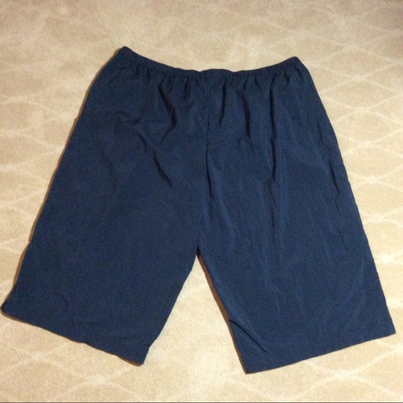 Swimsuits For All NWT Nylon Capri Pants, 34/36 - Picture 2 of 3